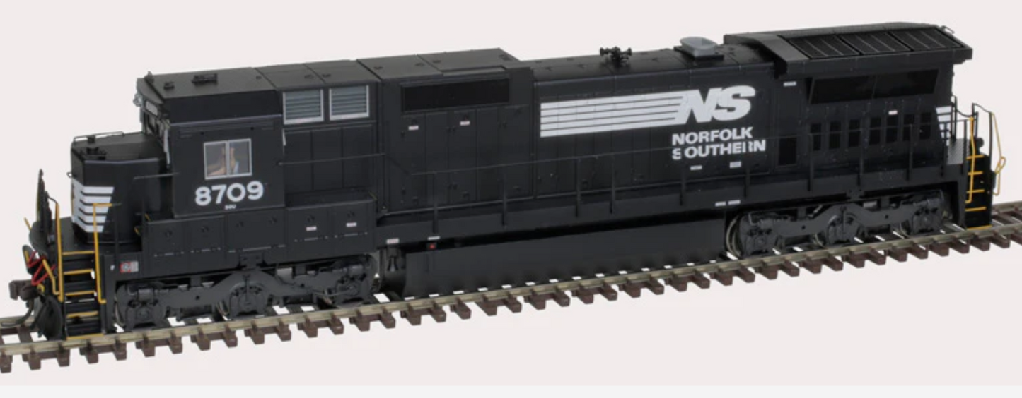 Atlas 10004213 HO Scale DASH 8-40C DCC Lok Sound Norfolk Southern front ditch lights #8709