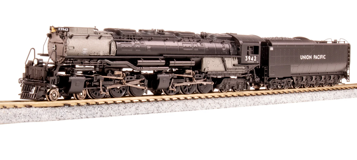 Broadway Limited Imports BLI #6980 UP Challenger 4-6-6-4, #3942, Black & Graphite, Coal Tender, Paragon4 DCC/DC/Paragon 4/Smoke N Scale