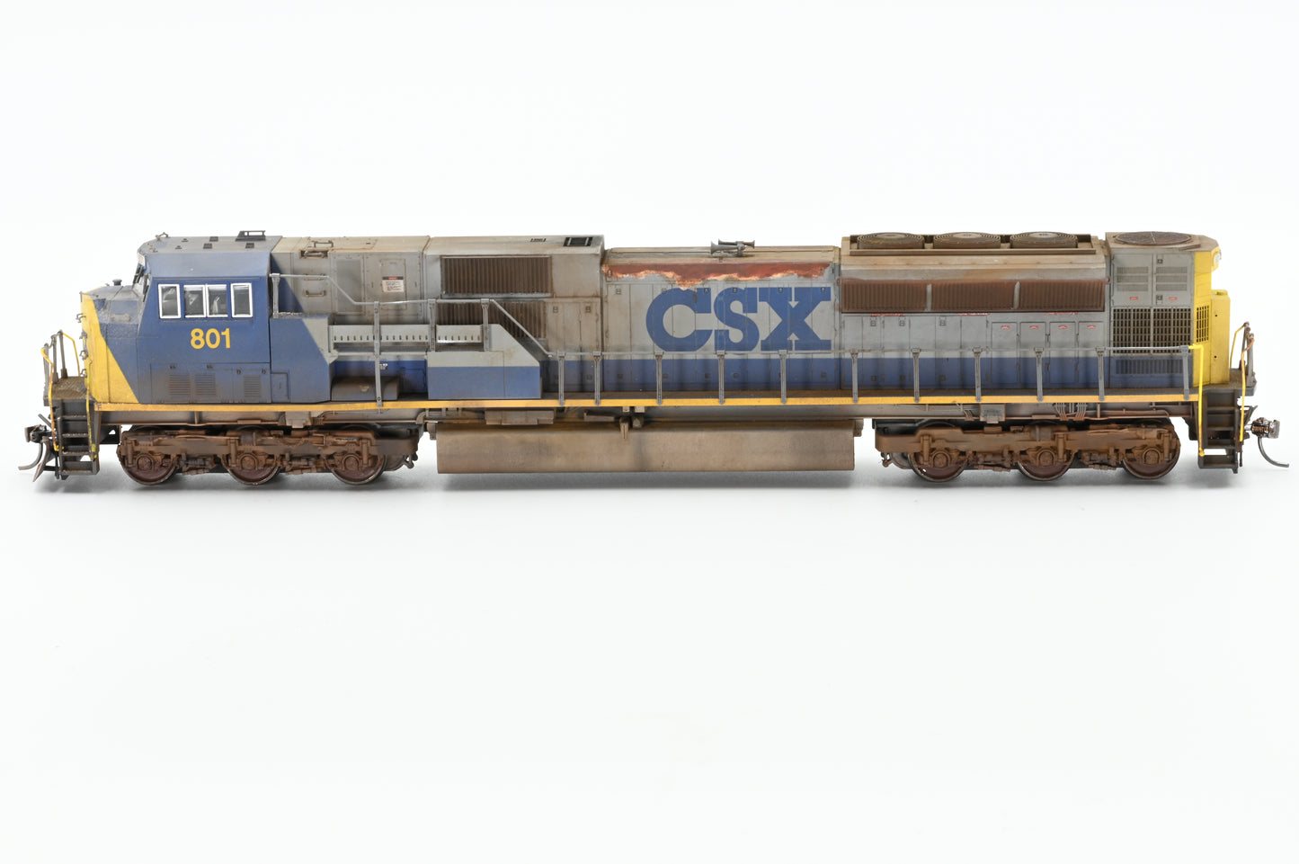 Kato Weathered SD80MAC DCC Ready HO Scale CSX #801