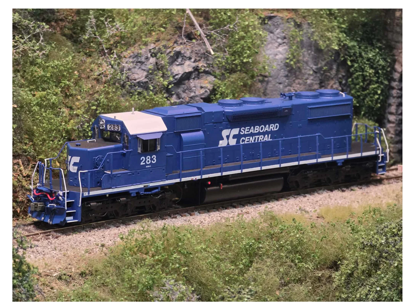 Homeshops / ScaleTrains HO Scale SD38-2 Seaboard Central #282 DCC/Sound