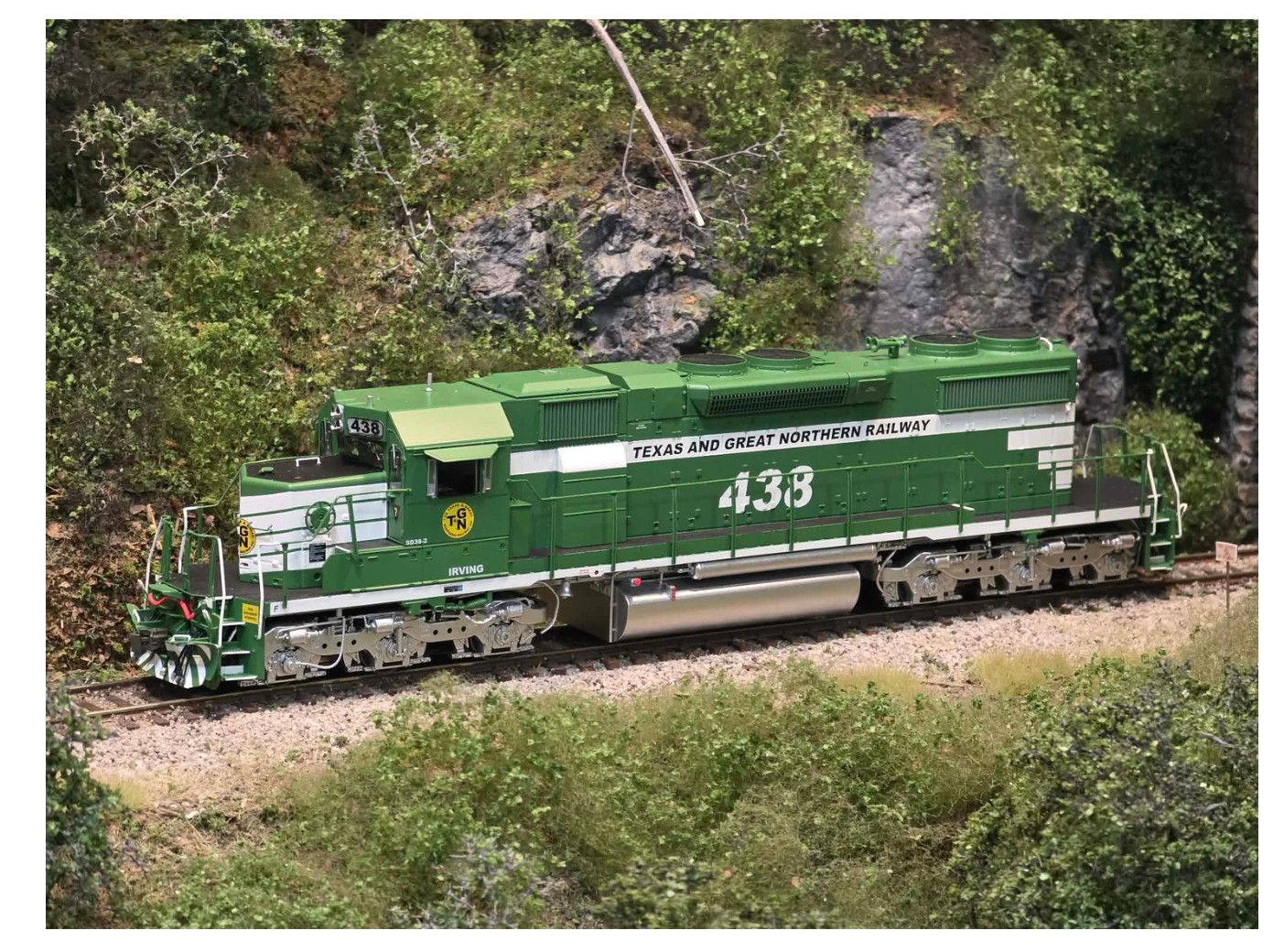 Homeshops / ScaleTrains HO Scale SD38-2 Texas & Great Northern #438 DCC/Sound