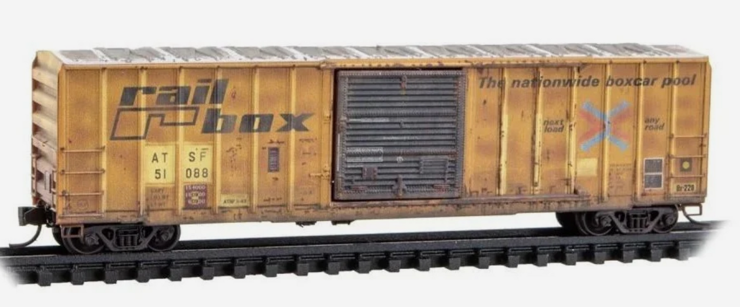MicroTrains Line 025 44 446 N SCALE - No Roofwalk - Ready to Run -- Santa Fe #51088 (Weathered, Ex-Railbox, yellow, black, Series #10)
