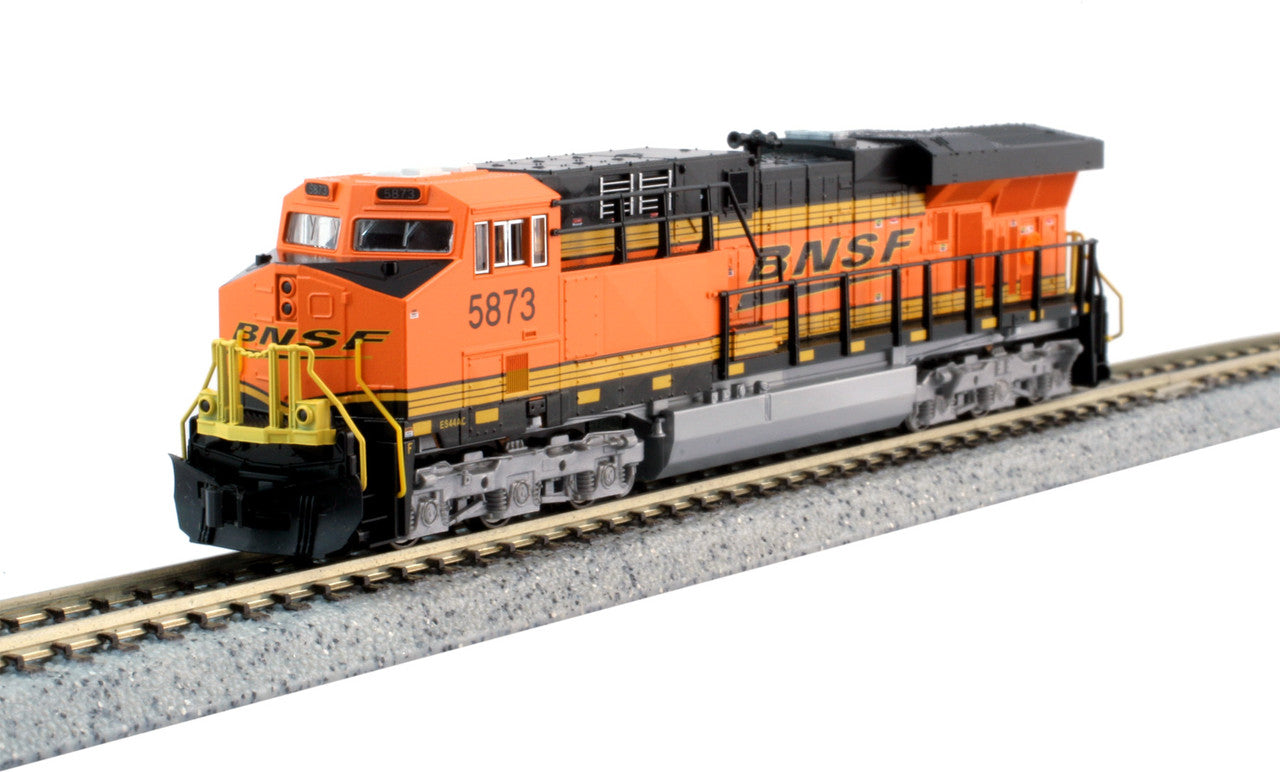 Kato ES44AC DCC BNSF #5801 N Scale
