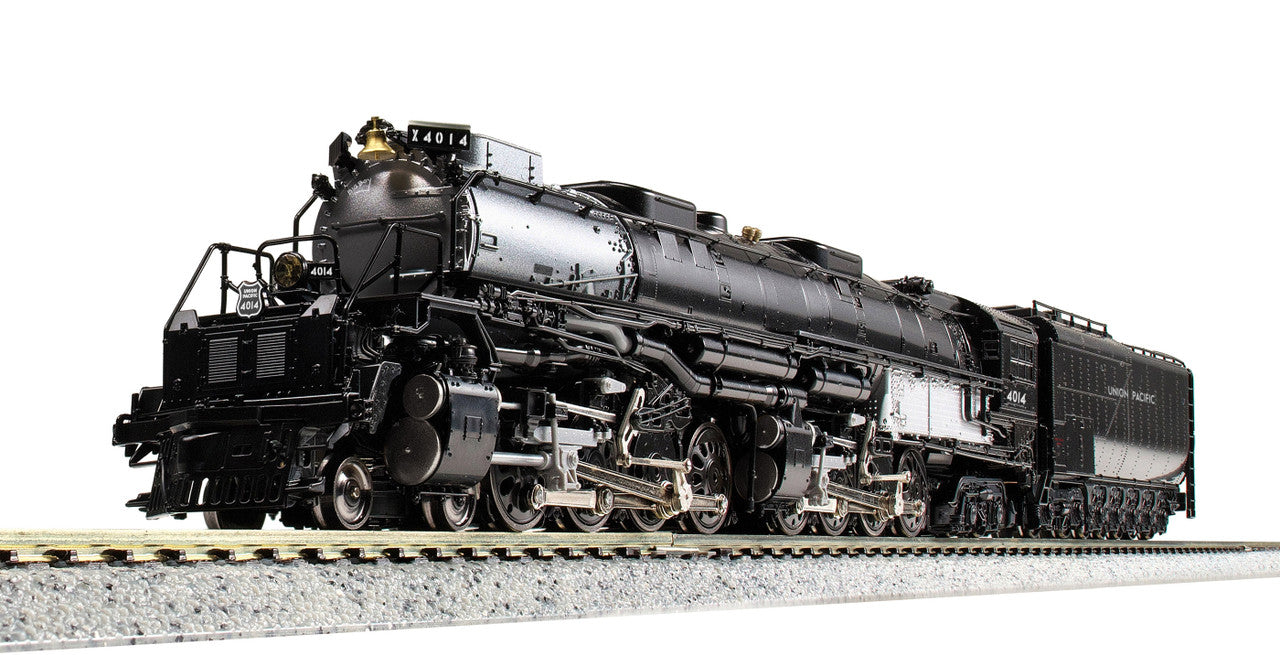 Kato DC Union Pacific 4-8-8-4 'Big Boy' Steam Locomotive with Oil Tender DC Version UP #4014 N Scale