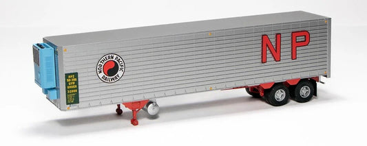 Rapido Fruehauf 40ft Integral-Post Volume Van Trailer Northern Pacific #1 HO Scale