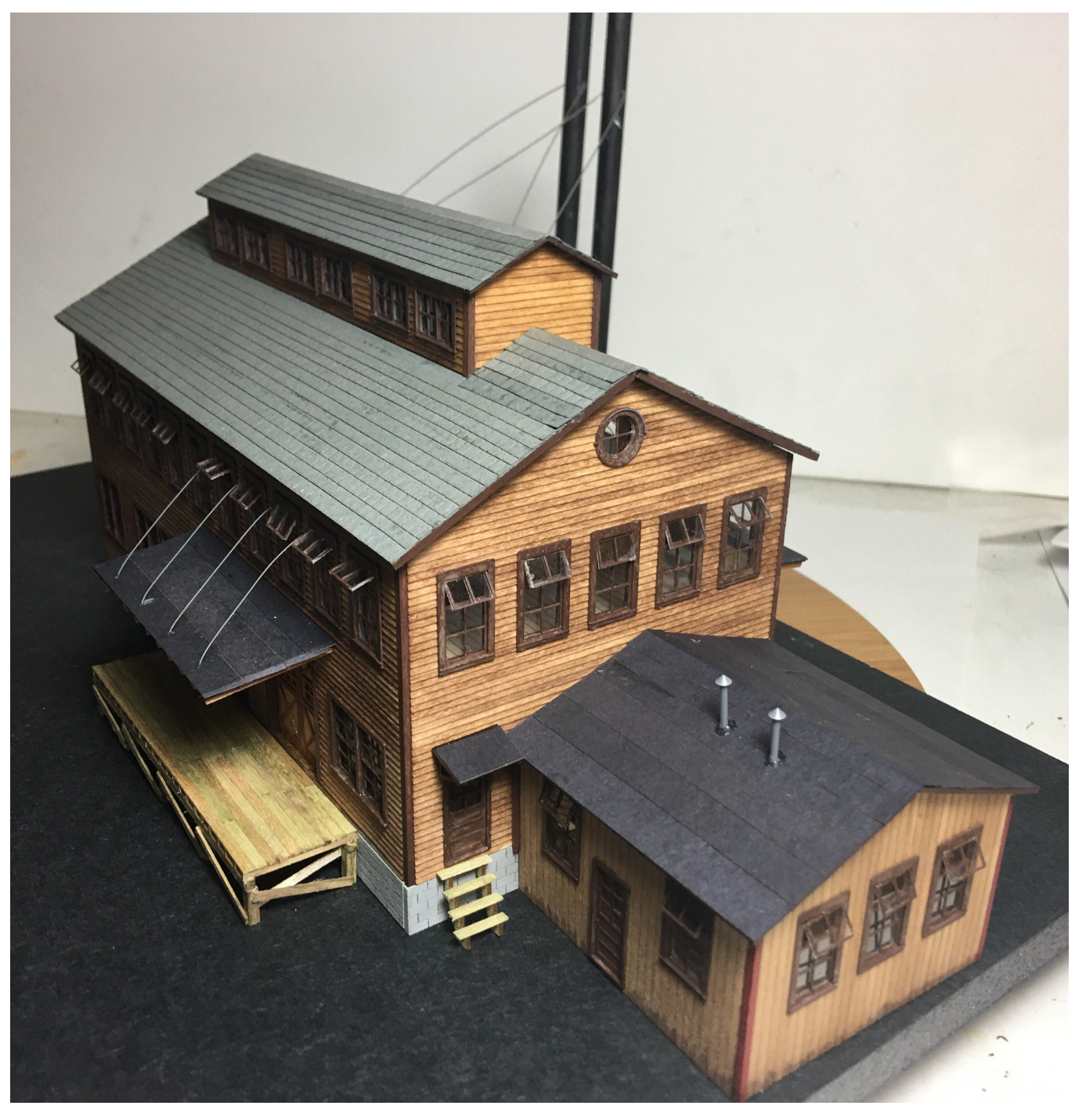 Motrak Models 83013 - Bisgeier Tool Company - HO Scale Kit