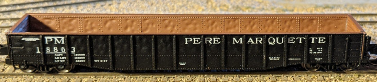 Bluford Shops 52160 N Scale - 52'6" 15-Panel Lightly Dented Mill Gondolas Pere Marquette #18863