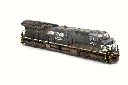 Scale Trains Weathered Rivet Counter ET44AC DCC Ready #3653 HO Scale Norfolk Southern