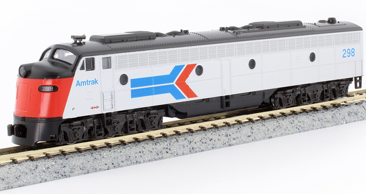 Kato 176-5347 E8 #322 DC Silent Amtrak N Scale