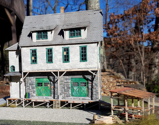 Rail Scale Models RSM P4021 HO Scale - South Mountain Still & Supply Craftsman Kit
