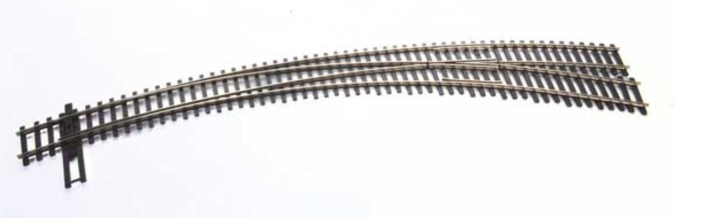 Walthers 948-83062 HO Scale - Code 83 Nickel Silver DCC-Friendly Curved 20" & 24" Radi Right Hand Turnout